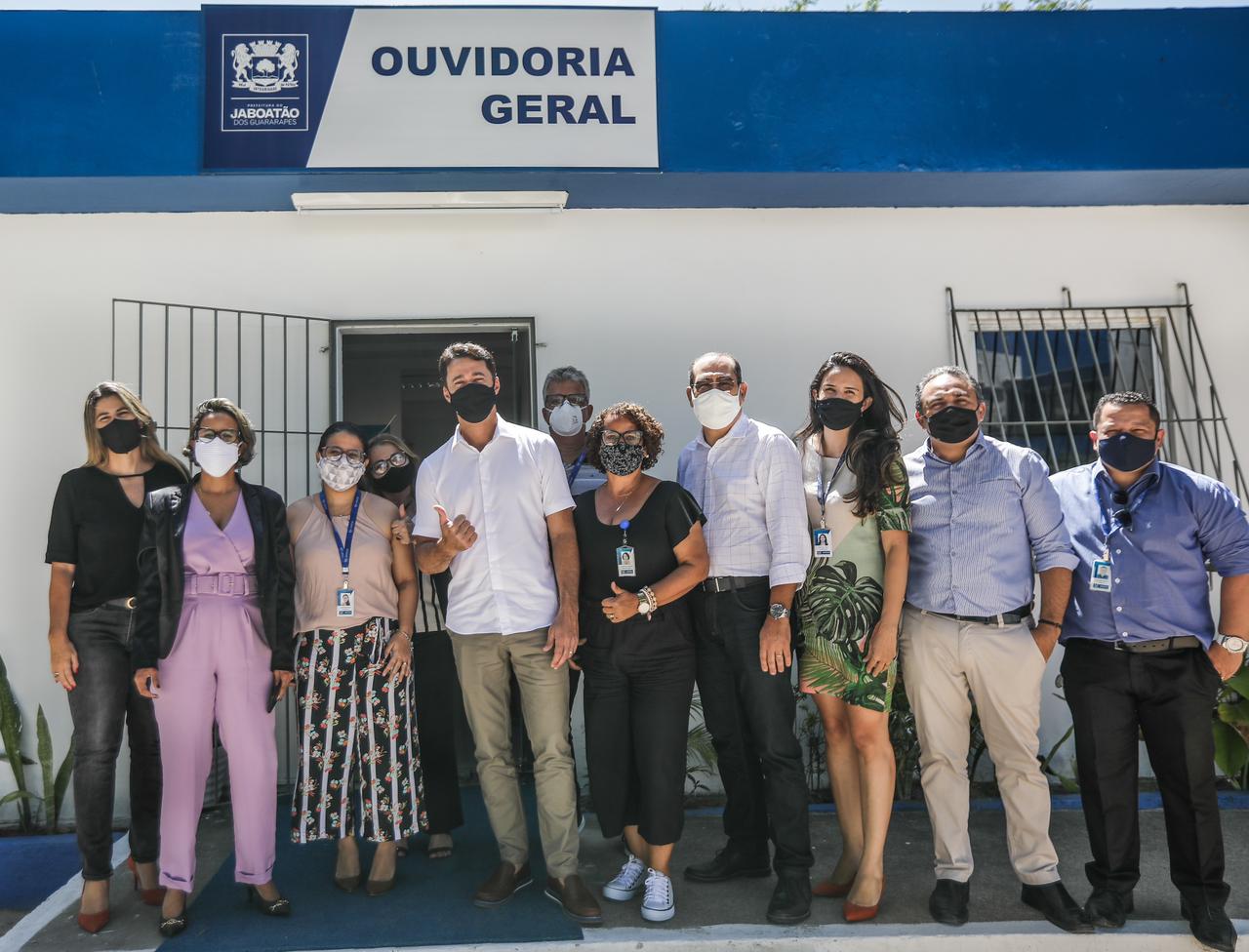 Leia mais sobre o artigo No dia Nacional do Ouvidor, população do Jaboatão dos Guararapes ganha um novo espaço de participação social e escuta cidadã